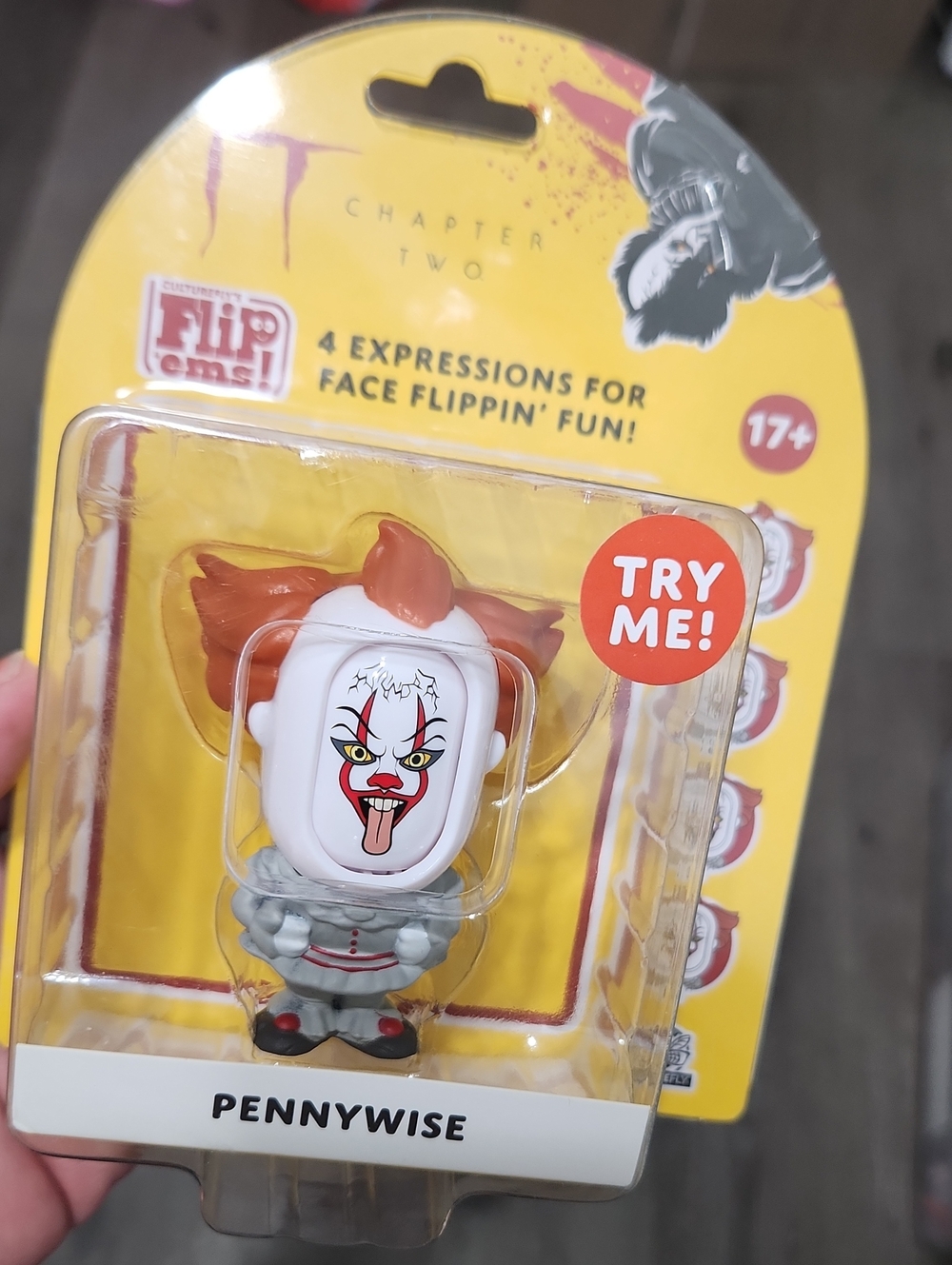 Pennywise Flip Ems! Figure